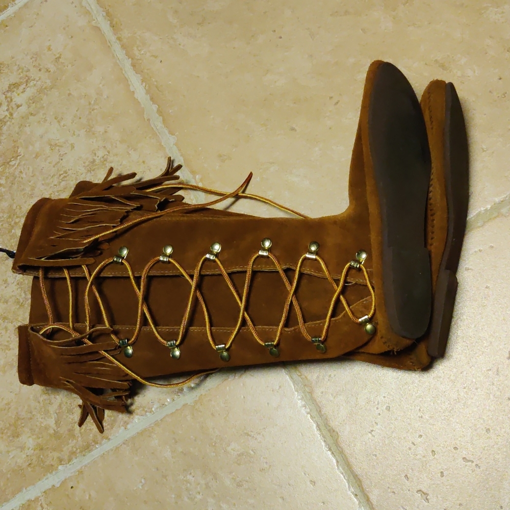 Boho Minnetonka side lace knee high boots
